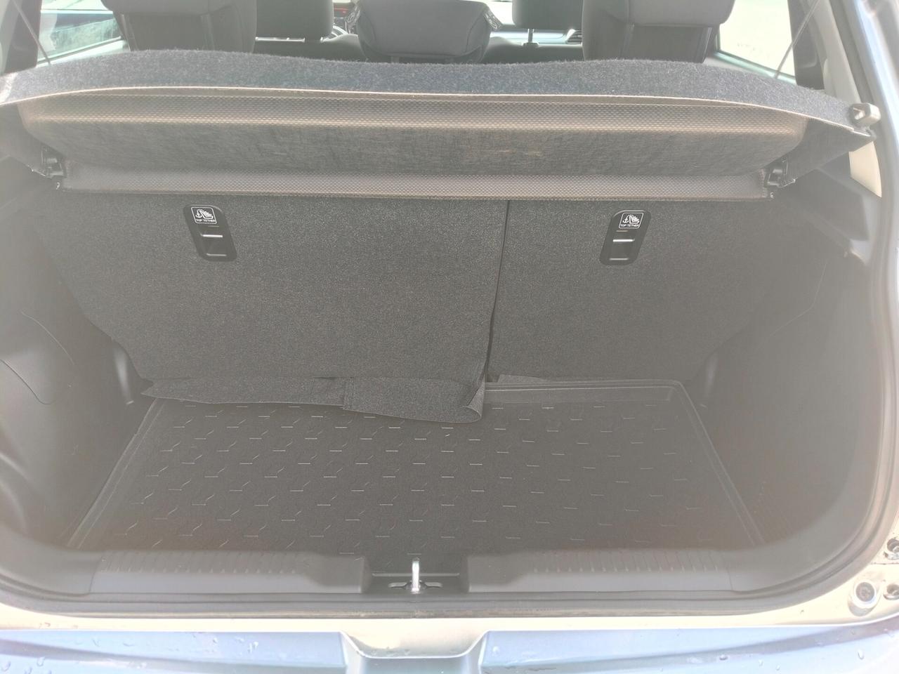 Suzuki Swift 1.2 Hybrid 4WD AllGrip Top