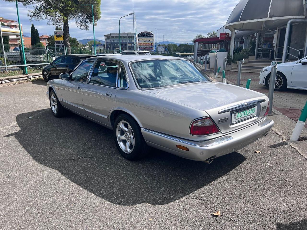JAGUAR XJ 3.2 SE EXECUTIVE Automatica * Finanziabile *