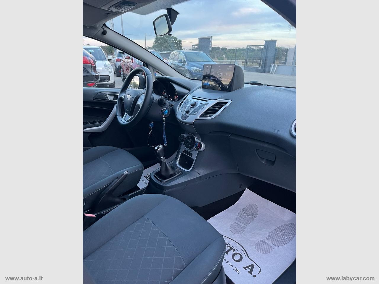 FORD Fiesta 1.4 TDCi 70 CV 5p. Titanium