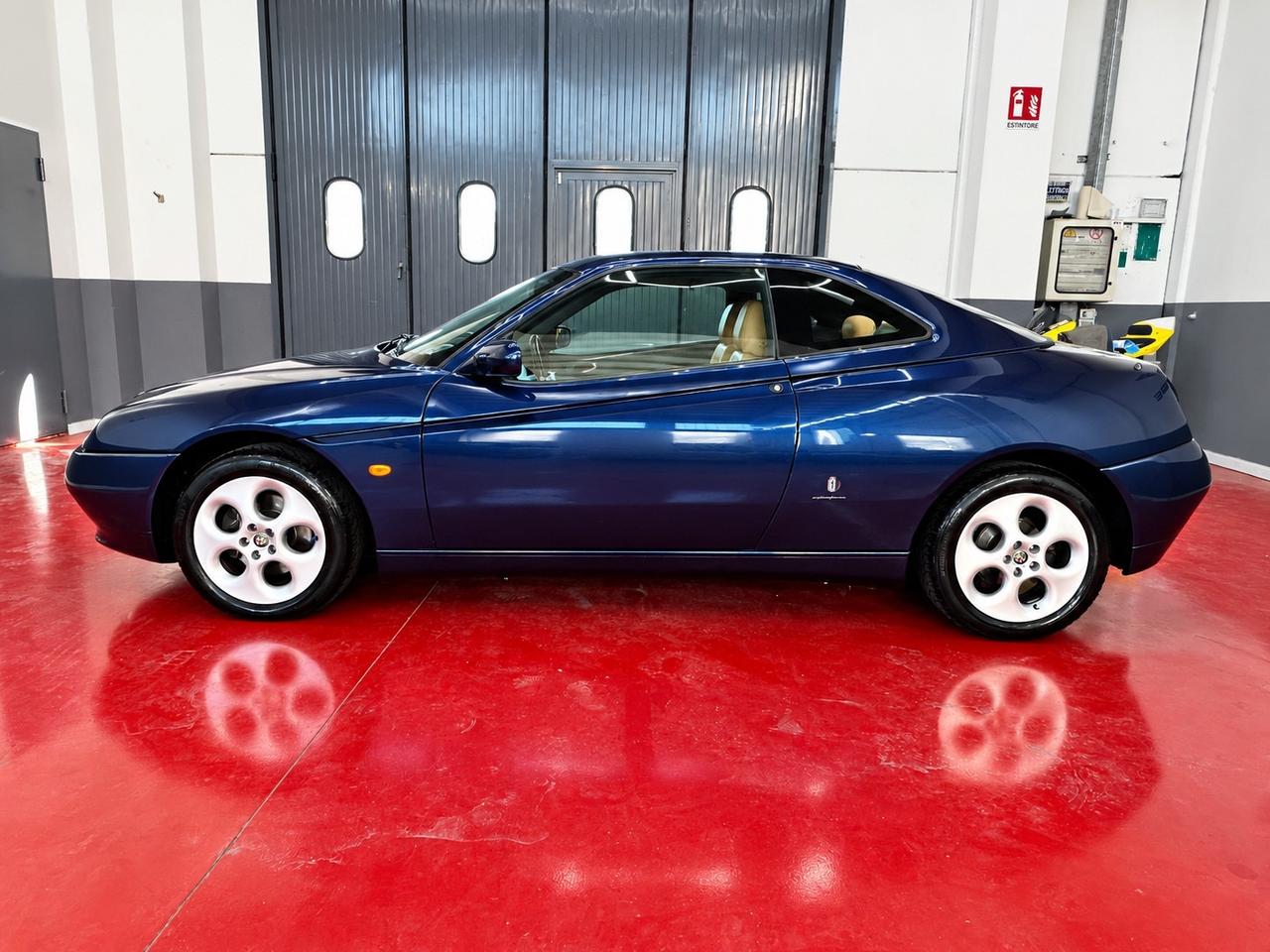 Alfa Romeo GTV 2.0i 16V Twin Spark cat L
