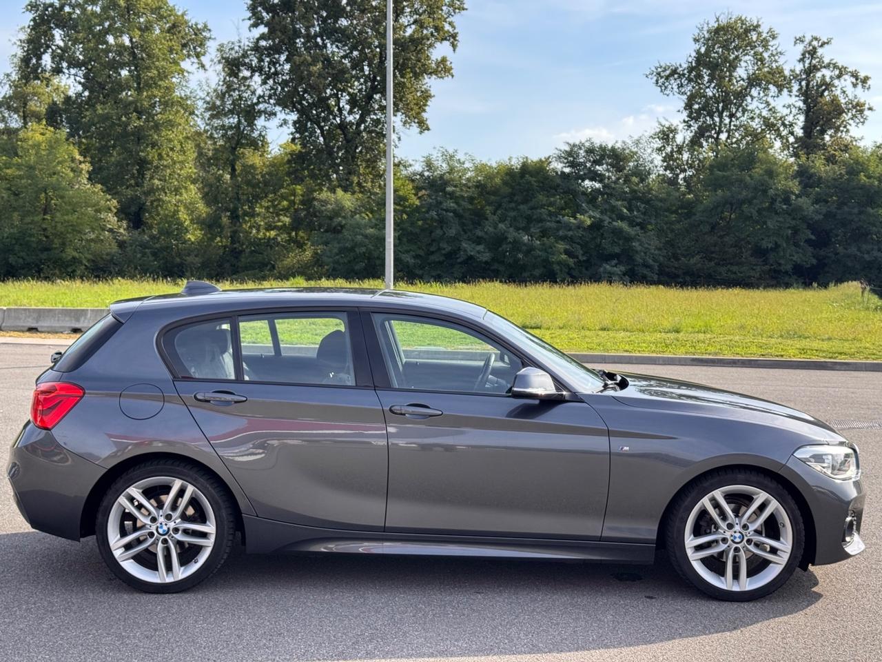 Bmw 116 116d 5p. Msport