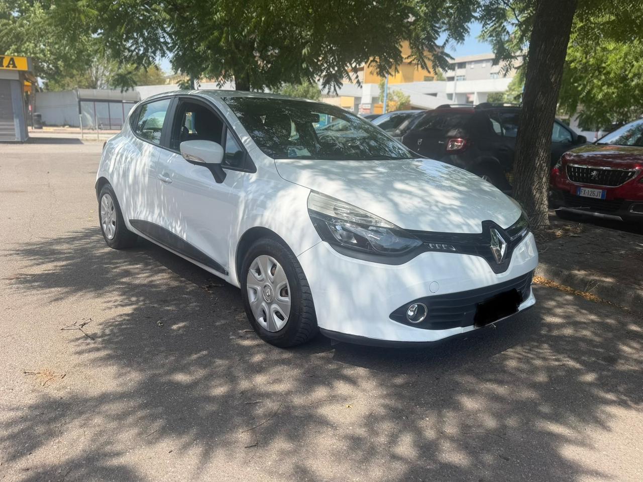 Renault Clio 1.2 75CV GPL 5 porte Live neopatentati