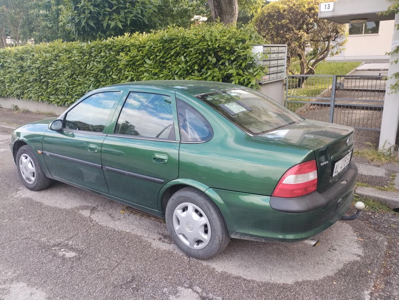 Opel Vectra 1.6 GPL