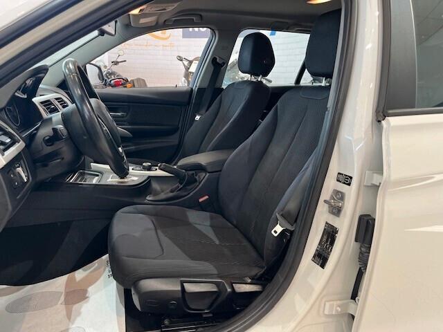 BMW 318 d Touring Business auto