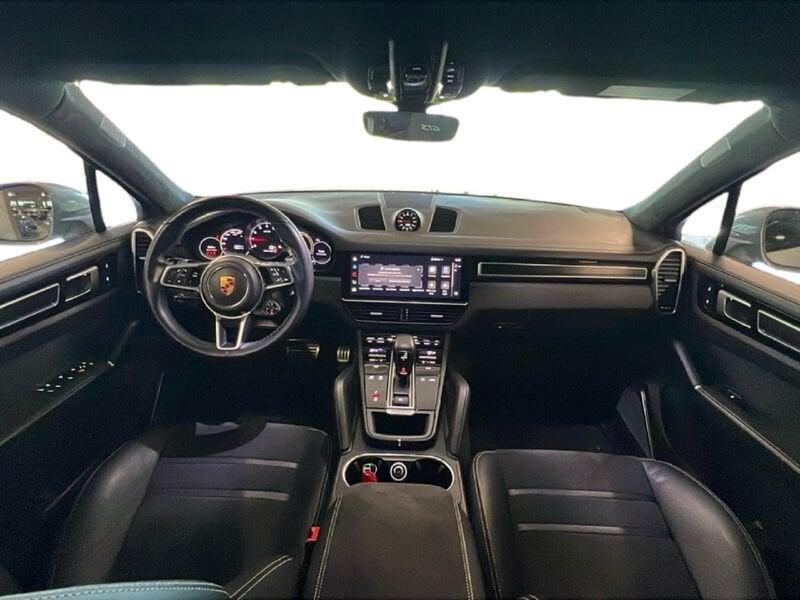 Porsche Cayenne 4.0 V8 GTS