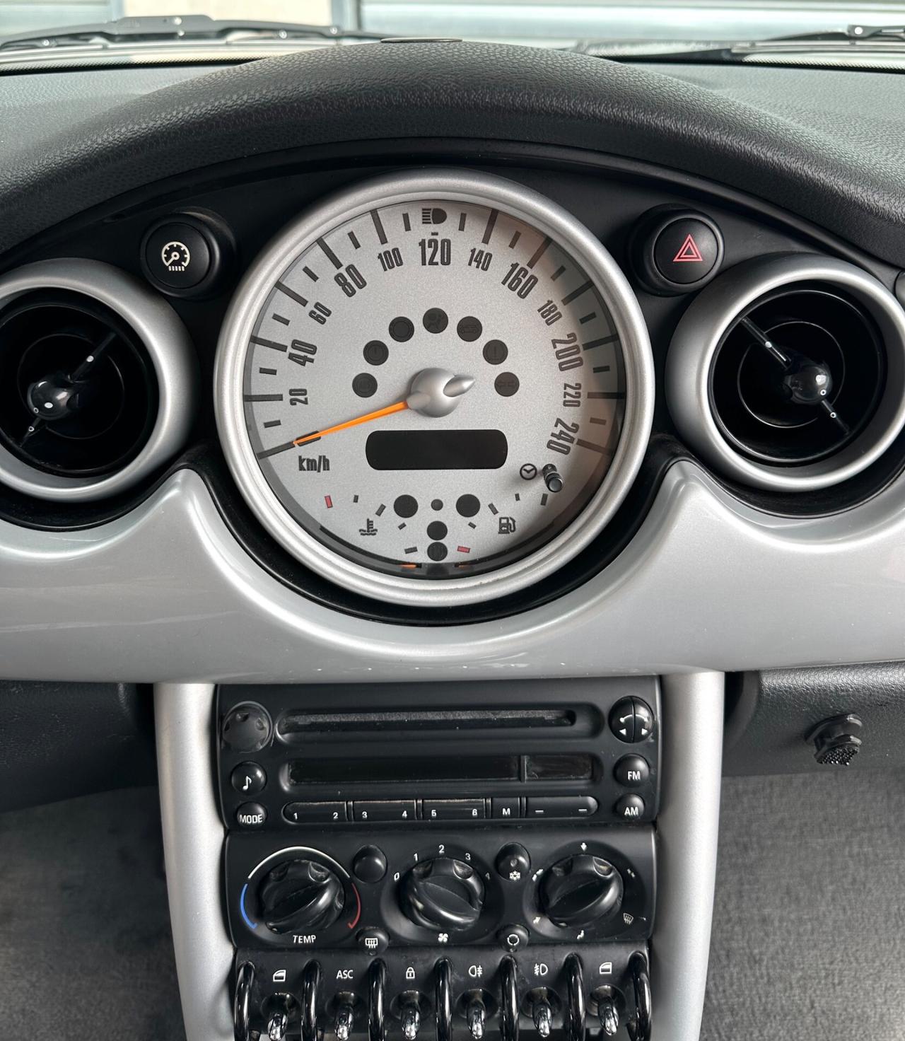MINI Mini Cooper 1.6 16V benzina 116cv