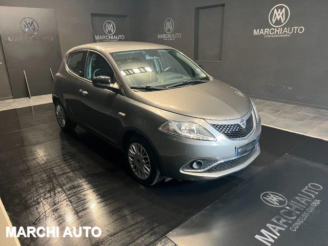 LANCIA Ypsilon 1.2 69 CV 5 porte Gold