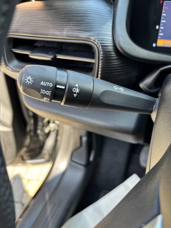 Jeep Avenger 1.2 turbo Altitude fwd 100cv LED-APP CONNECT-17"