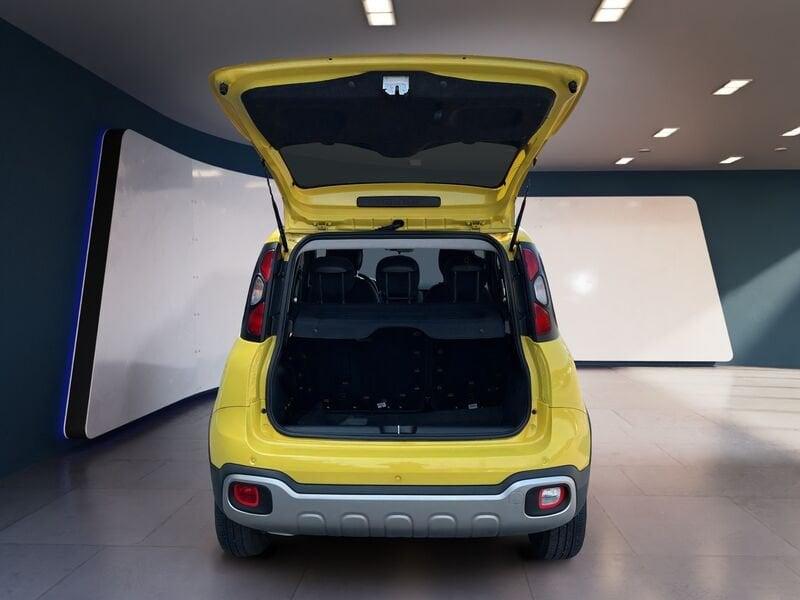 FIAT Panda Cross Panda III 2021 Cross Panda 1.0 firefly hybrid City Cross s&s 70cv