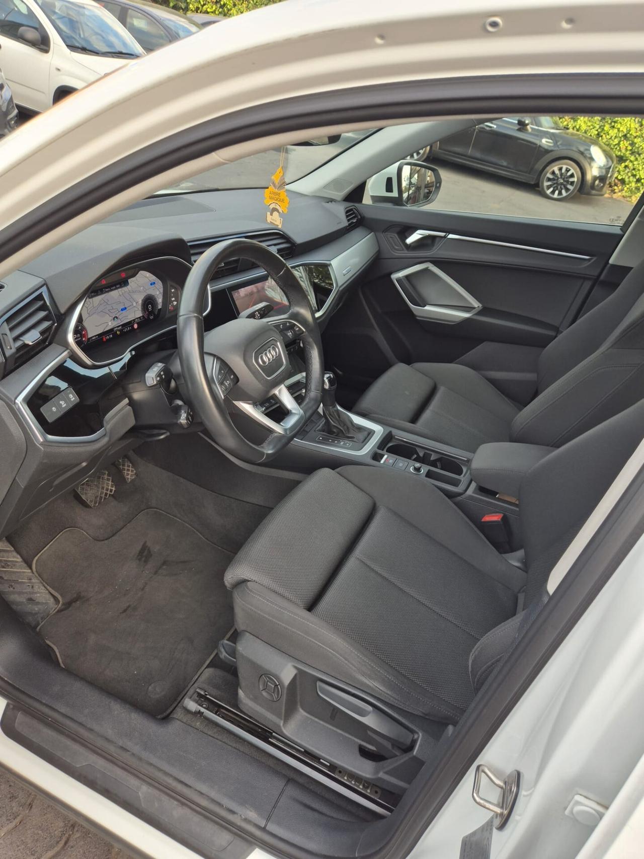 Audi Q3 SPB 35 TDI quattro S tronic Business Plus