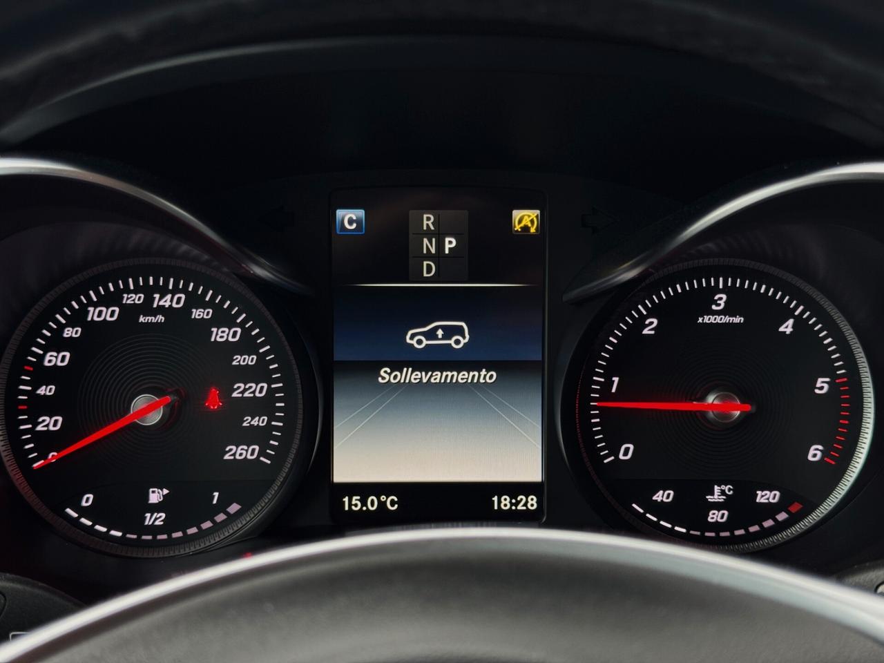 Mercedes-Benz GLC 220 d Coupe Premium AMG 4M