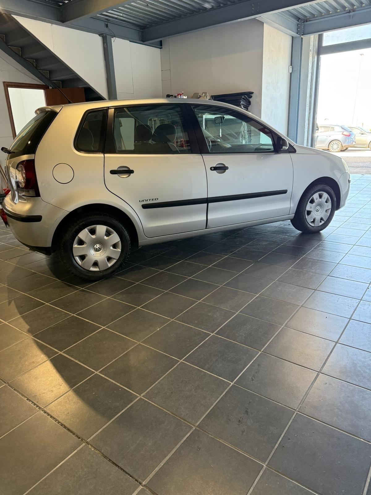 Volkswagen Polo 1.2 - 110 mila Km - NEOPATENTATI