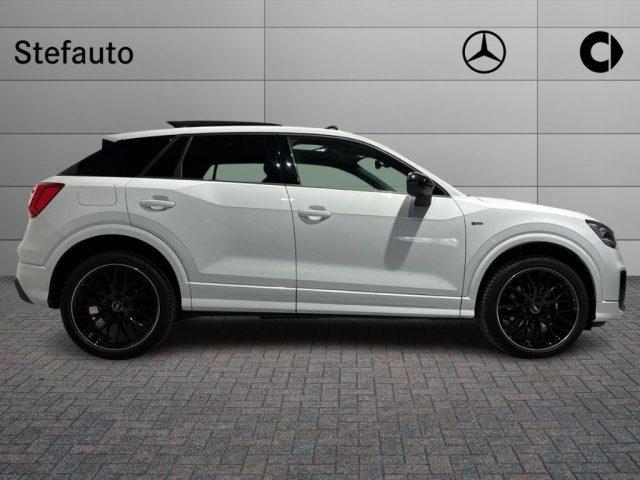 AUDI Q2 40 TFSI quattro S tronic Admired