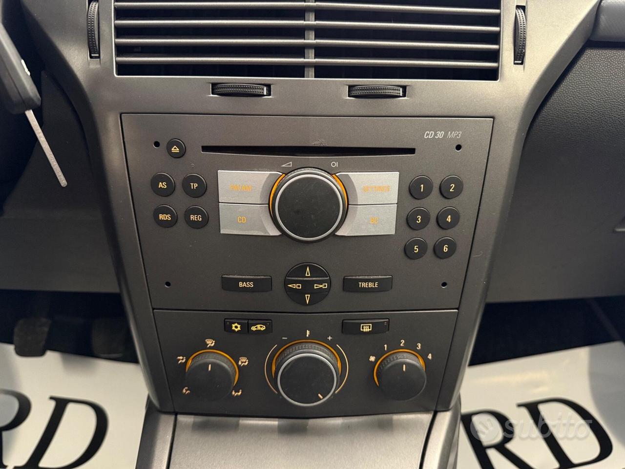 Opel Astra GTC 1.7 CDTI