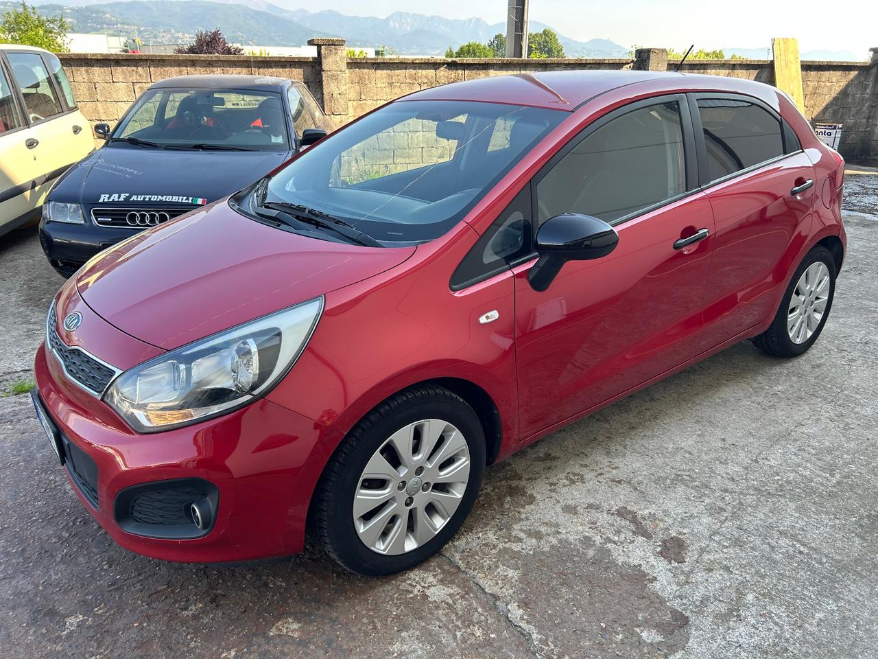 Kia Rio 1.1 CRDi WGT 5p. LX