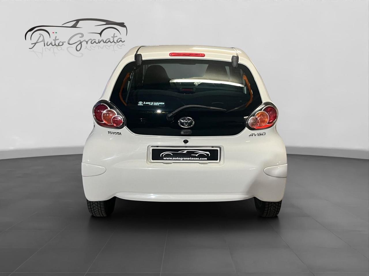 Toyota Aygo 1.0 68cv 5p. Navi Edition NEOPATENTATI