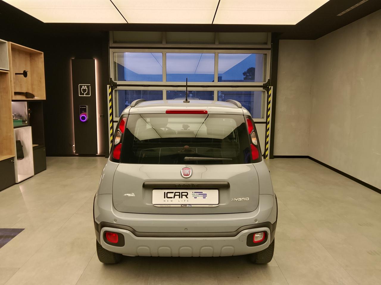 FIAT Panda III - Panda 1.0 firefly hybrid City Cross s&s 70cv 5p.