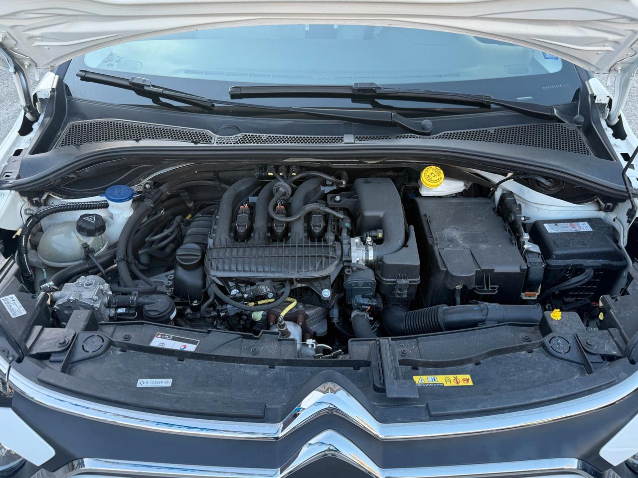 "UNA CHICCA" Citroen C3 1.2 C-Series +GPL