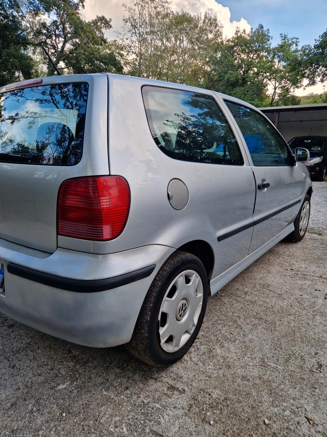Volkswagen Polo 1.0 Benz 60CV - 2001