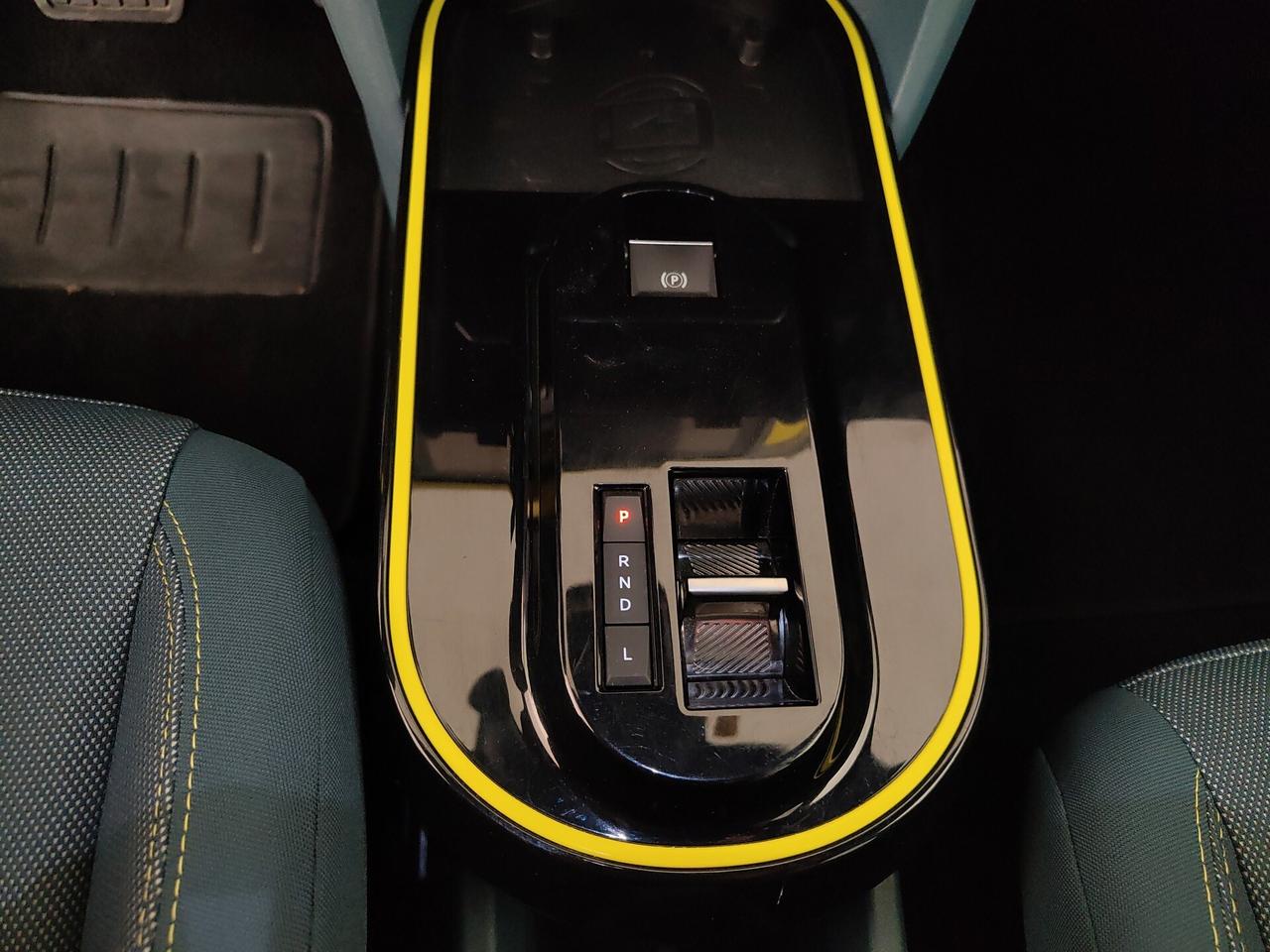 Fiat Grande Panda Hybrid La Prima 1.2 110CV