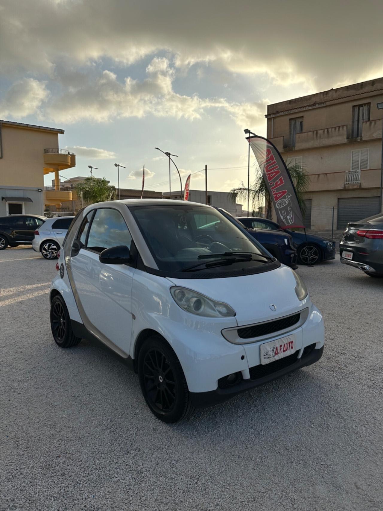 Smart ForTwo 800 coupé passion cdi