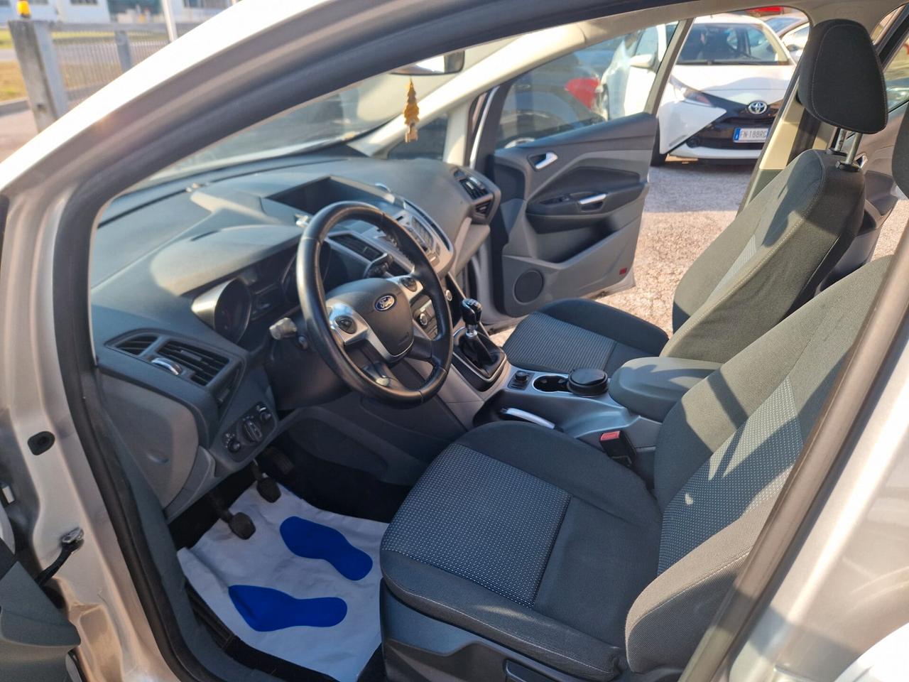 Ford C-Max 1.6 TDCi 95CV Titanium