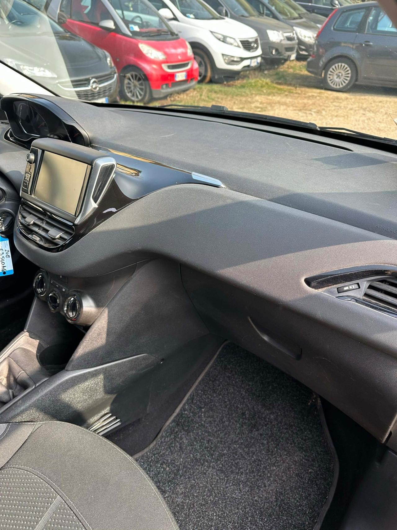 Peugeot 208 1.2 5p. ACTIVE KMCERT GARANZ