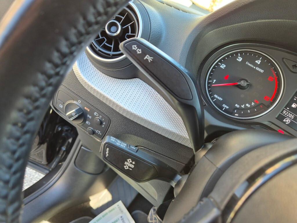 AUDI Q2 1.6 TDI 116CV MANUALE