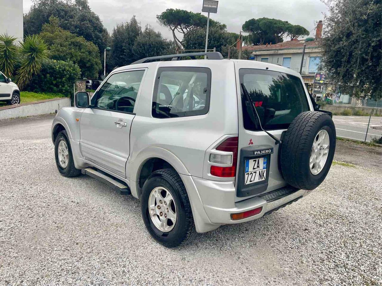 MITSUBISHI PAJERO - 2.5 TDI - SOLO 90 000 KM