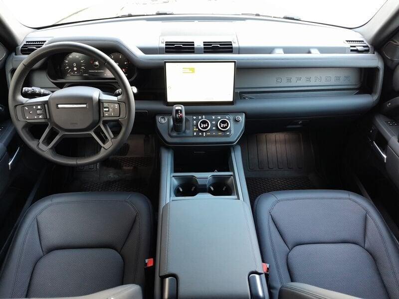 Land Rover Defender D200 AWD Auto 110 X-Dynamic SE IVA ESPOSTA