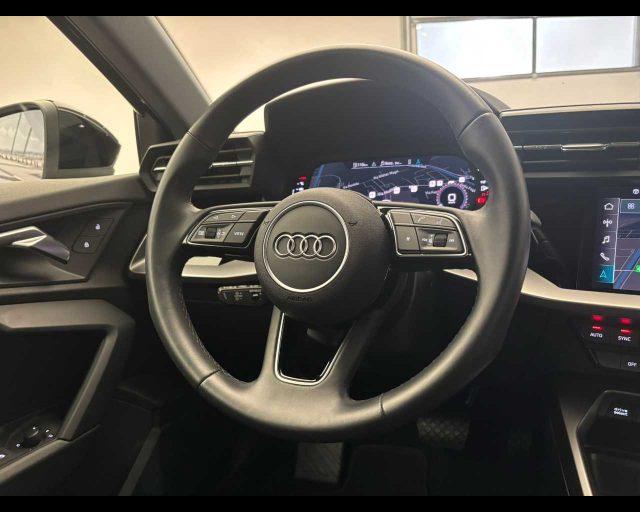 AUDI A3 SPB 30 TFSI S tronic S line edition