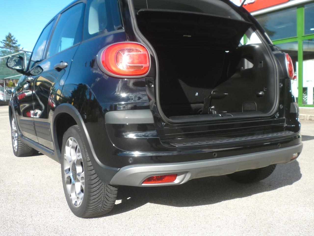 FIAT 500L 1.3 Multijet 95 CV Dualogic Cross NERO 2020