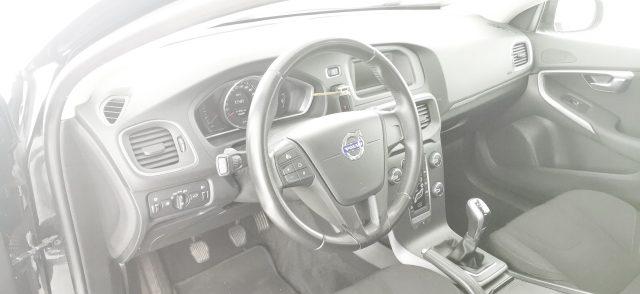 VOLVO V40 Cross Country D2 1.6 Kinetic