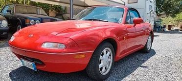 Mazda MX-5 1.6i 16V cat