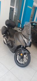 Honda Integra 750