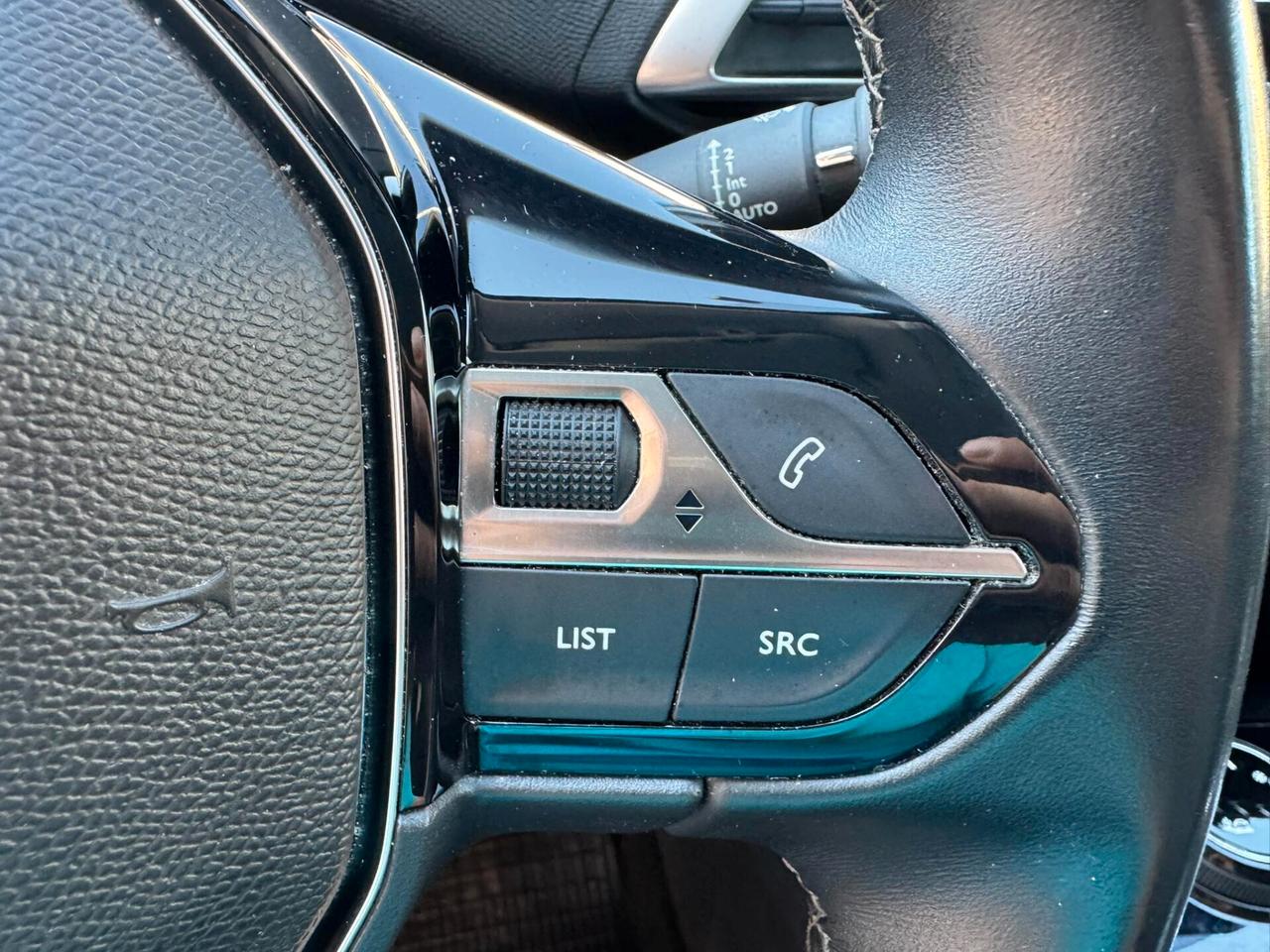 PEUGEOT 3008 1.5 HDI 130 CV. BI-COLORE ALLURE FULL