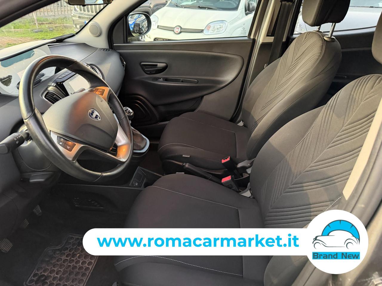 Lancia Ypsilon 1.0 firefly hybrid Gold s&s 70cv 5p.ti KM CERTIFICATI