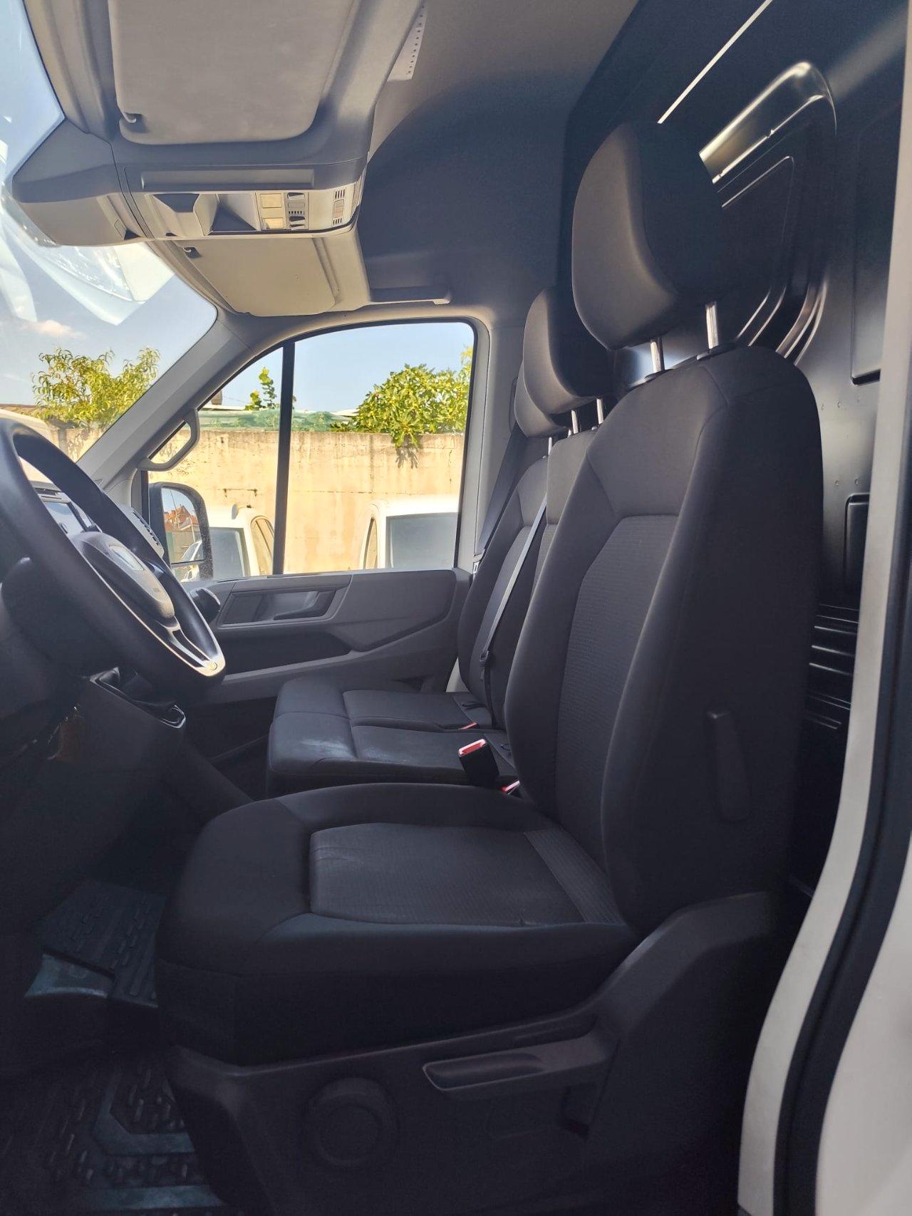 Volkswagen Crafter 35. TDI 140 CV L3H3