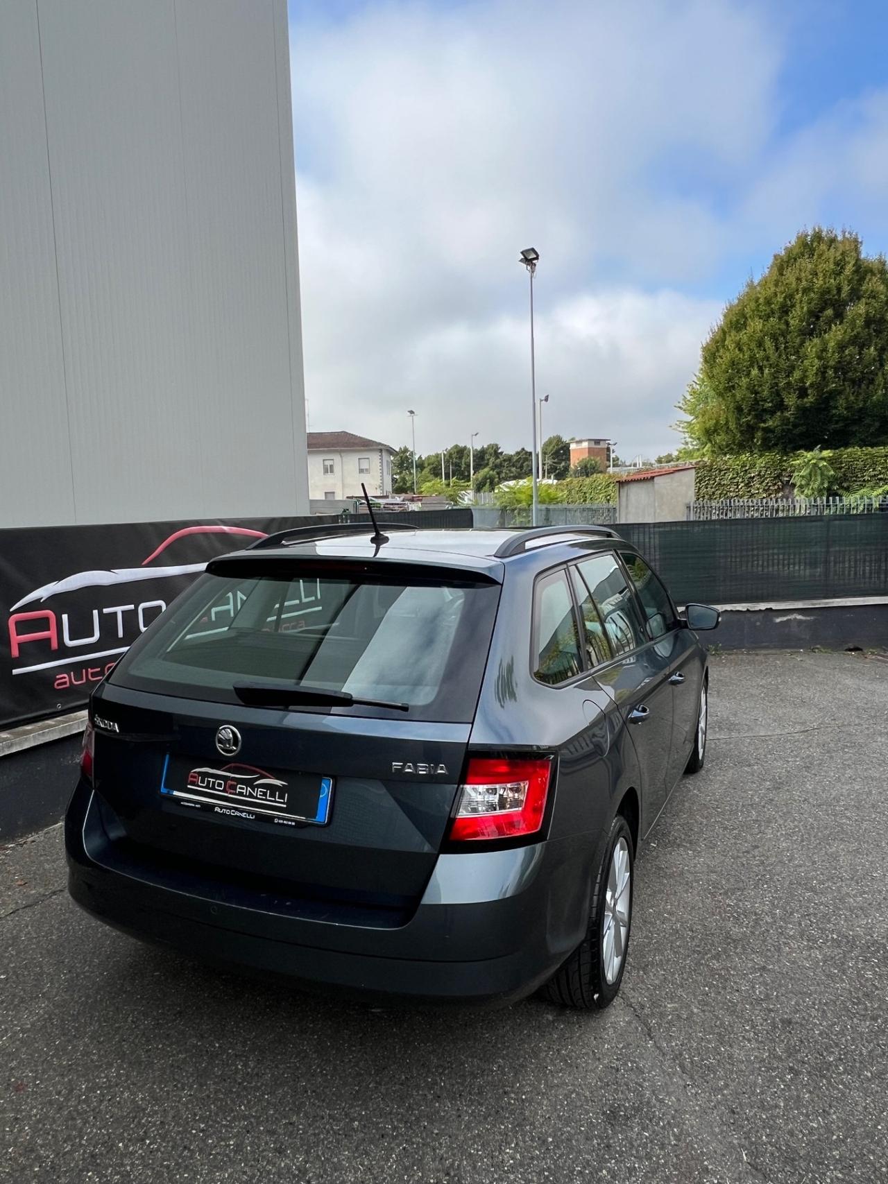 Skoda Fabia 1.2 TSI Wagon Style SENSORI TOUCH RADAR