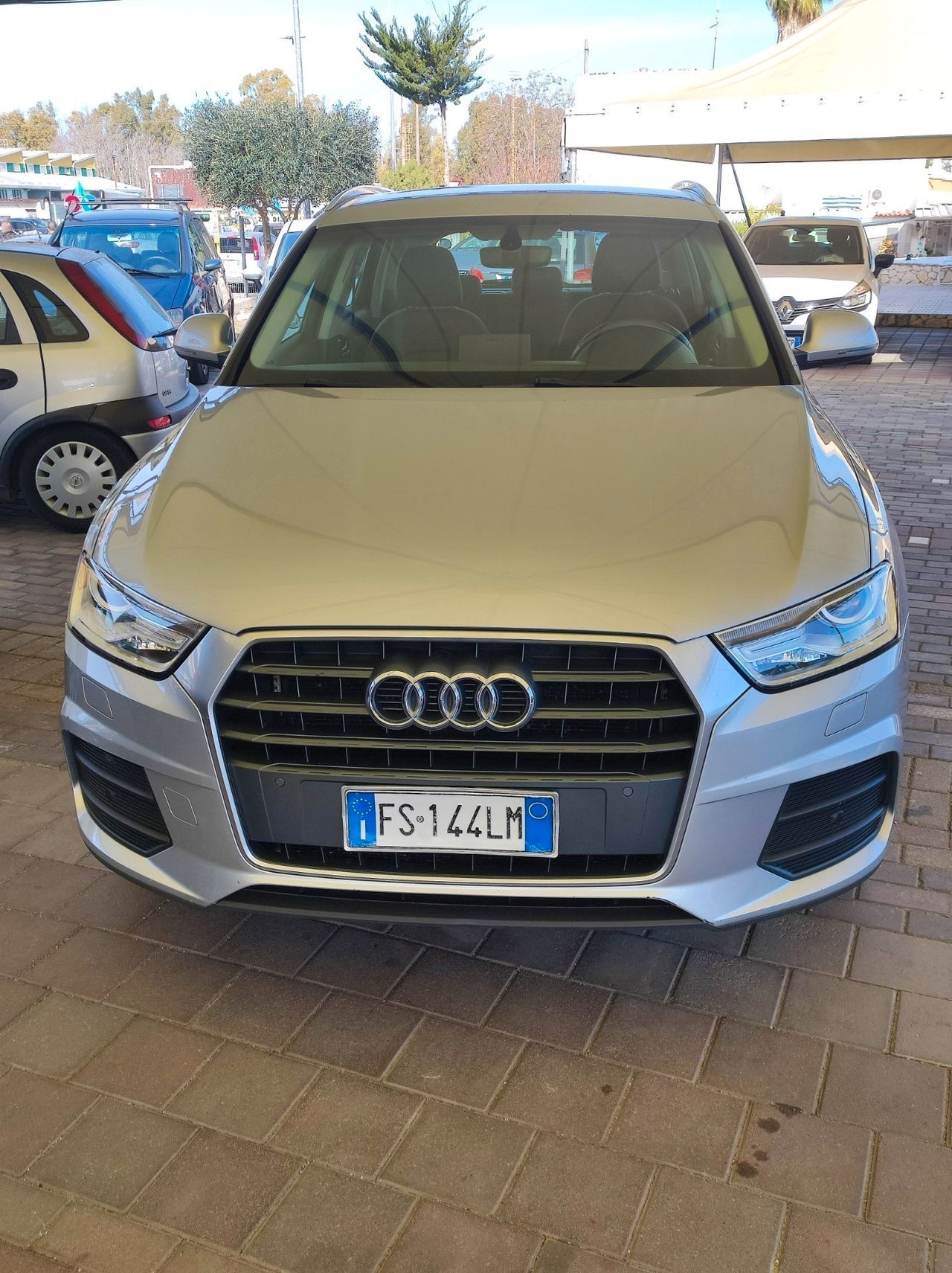 Audi Q3 2.0 TDI 120 CV S tronic Business