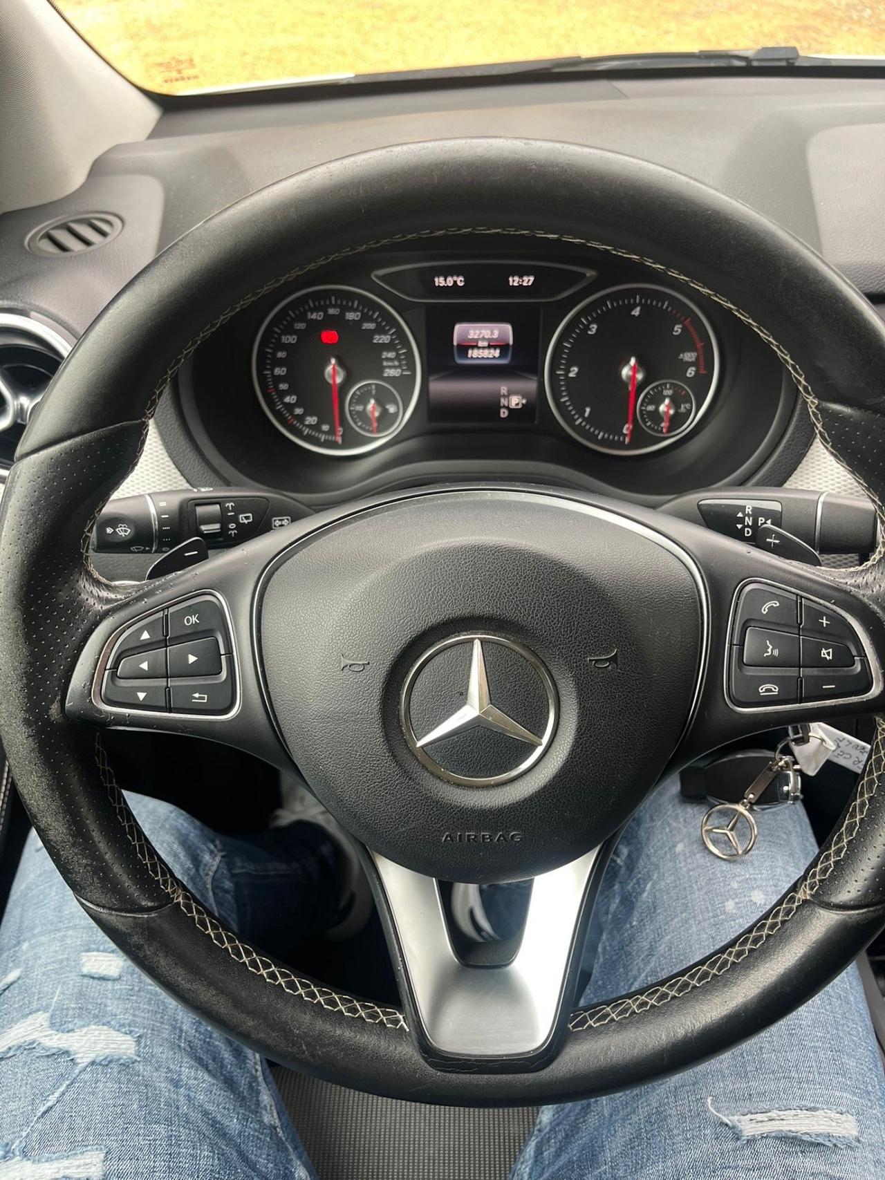 Mercedes-benz B 180 1.5 Diesel - Automatico - Neopatentati