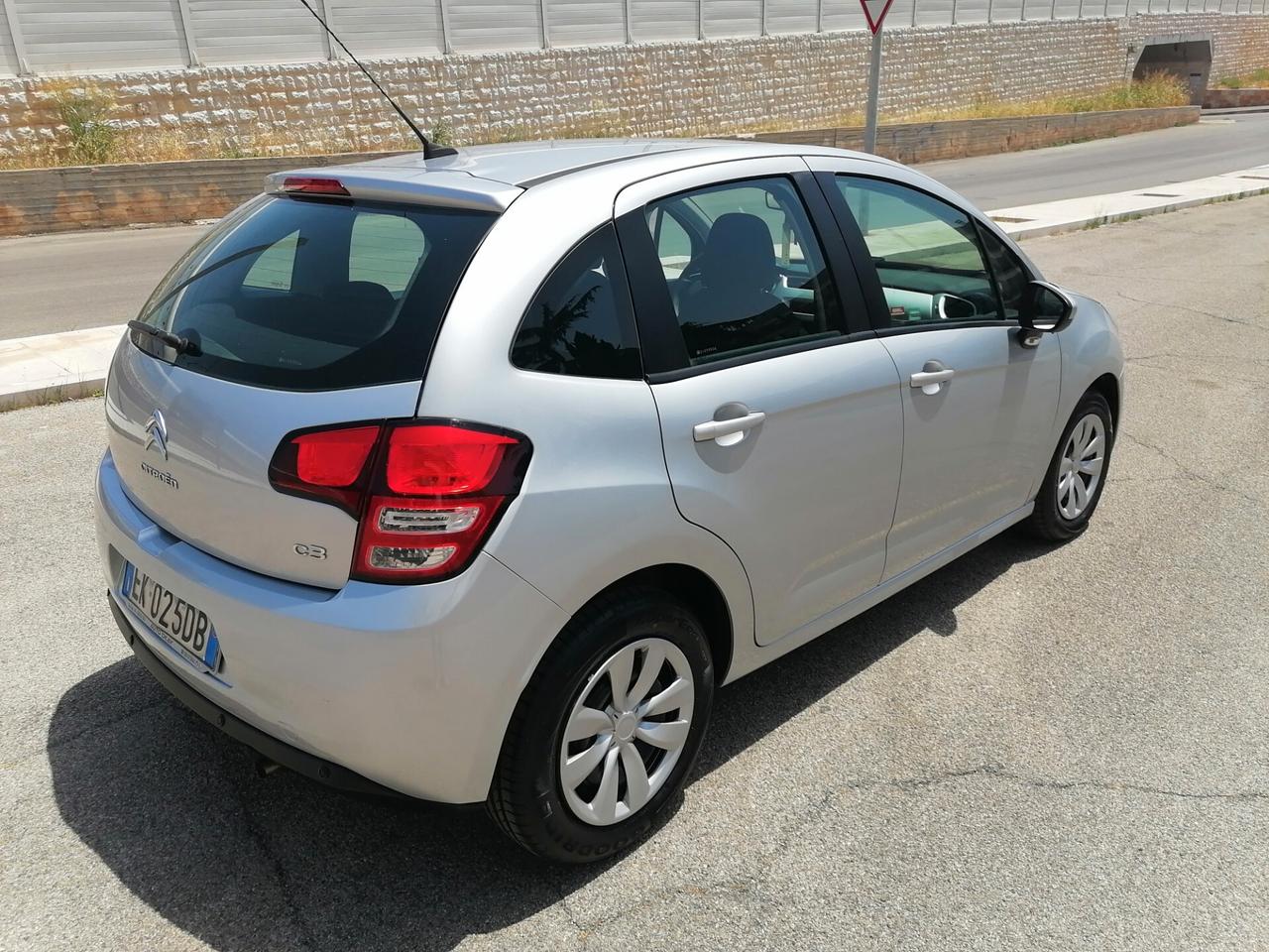 Citroen C3 1.1 BENZINA 44 KW 2011