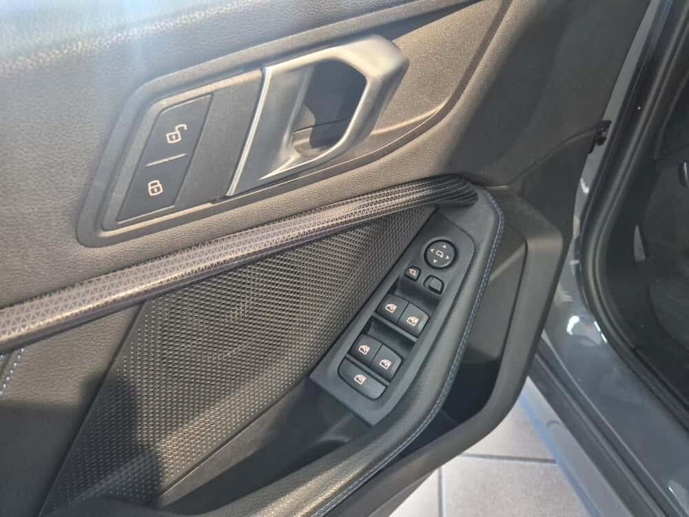 Bmw 118 118i 5p. Msport