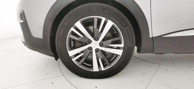 PEUGEOT 3008 Hybrid 225 e-EAT8 Allure