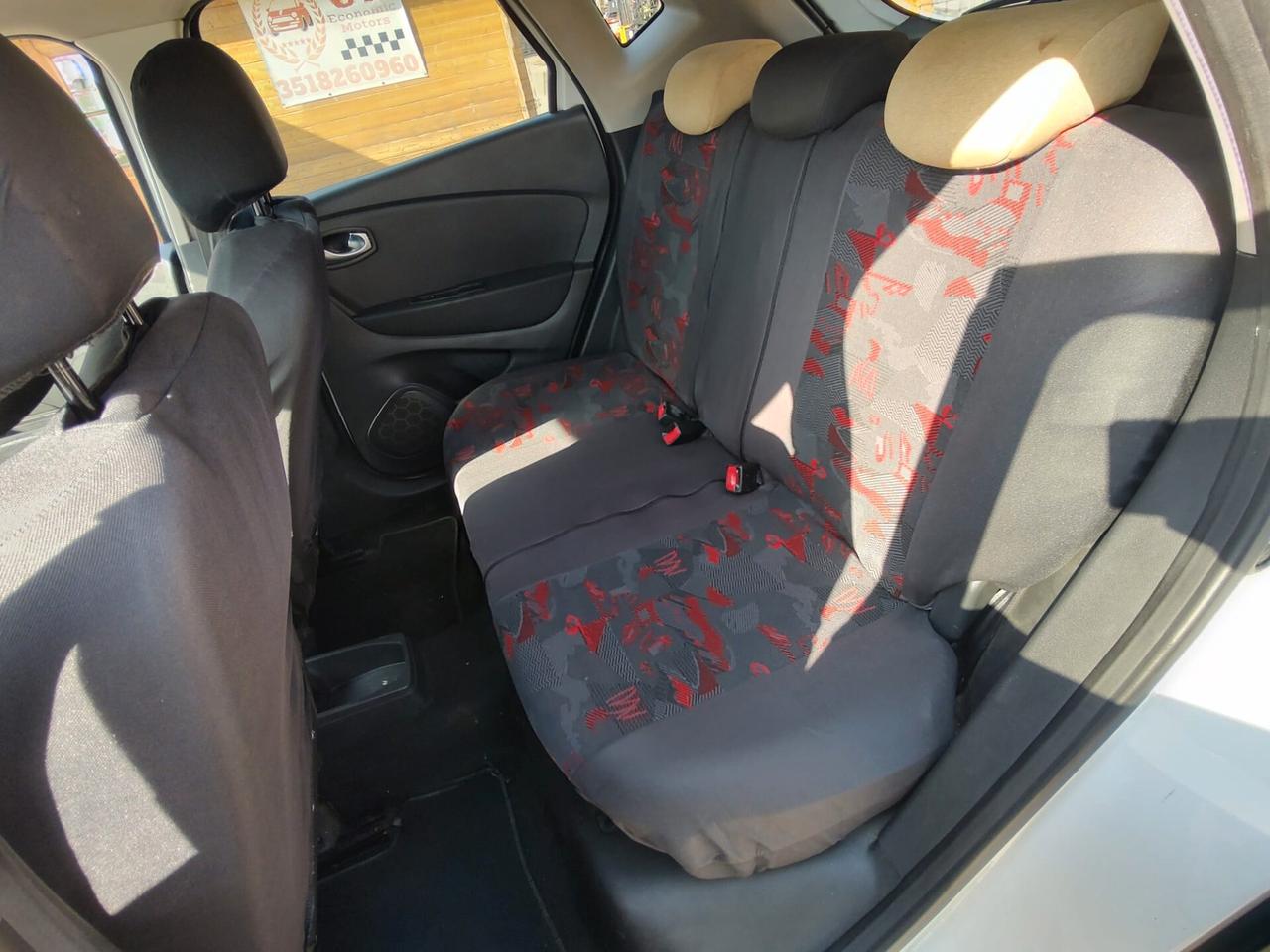 Renault Captur TCe 12V 90 CV Sport Edition (66 KW), OK NEOPATENTATI