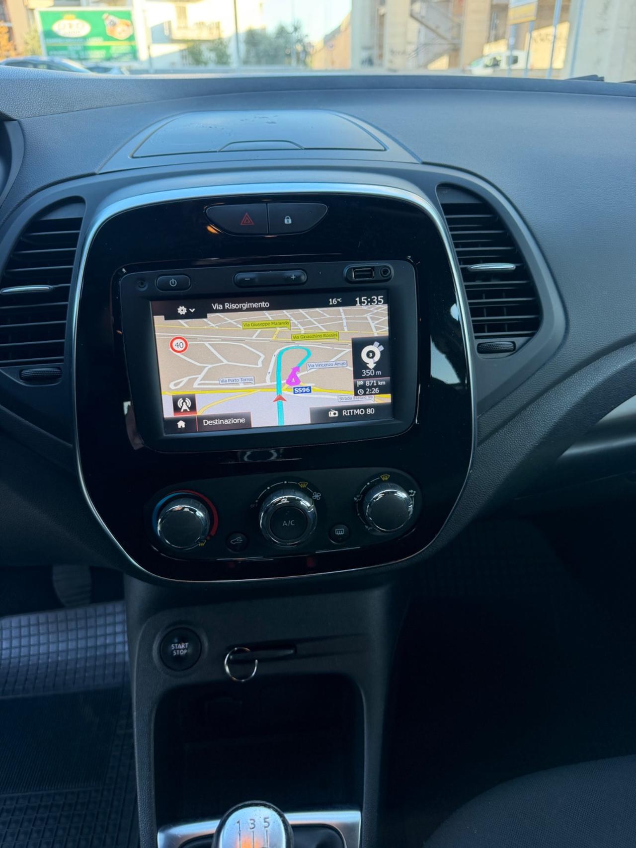 Renault Captur dCi 8V 90 CV EDC Sport Edition
