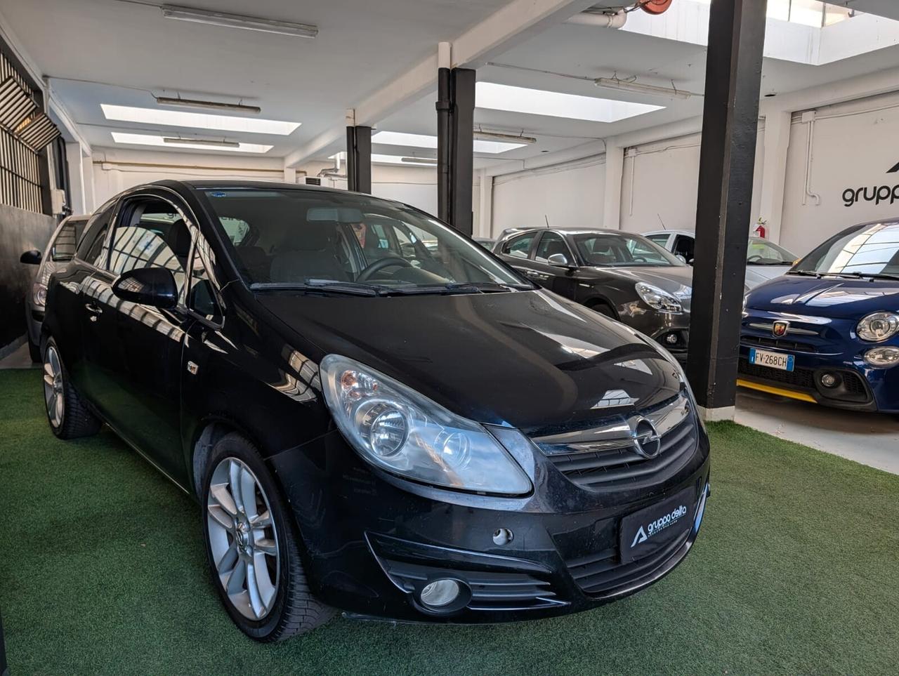 Opel Corsa 1.2 Sport GARANZIA 12 MESI