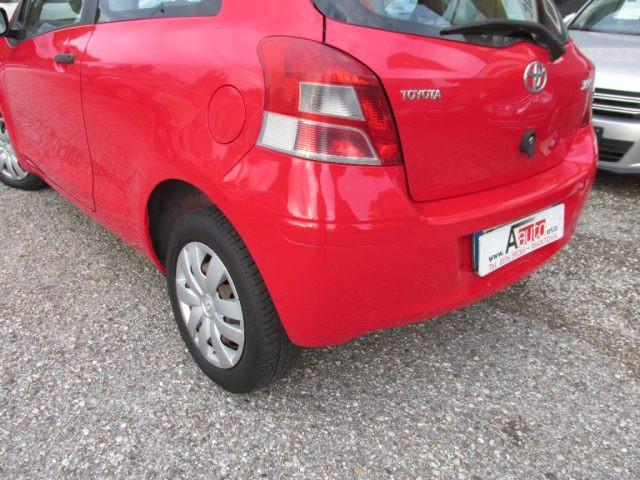 TOYOTA Yaris 1.0 3p. - OK NEOPATENTATI - "VEICOLO PRONTO USO"