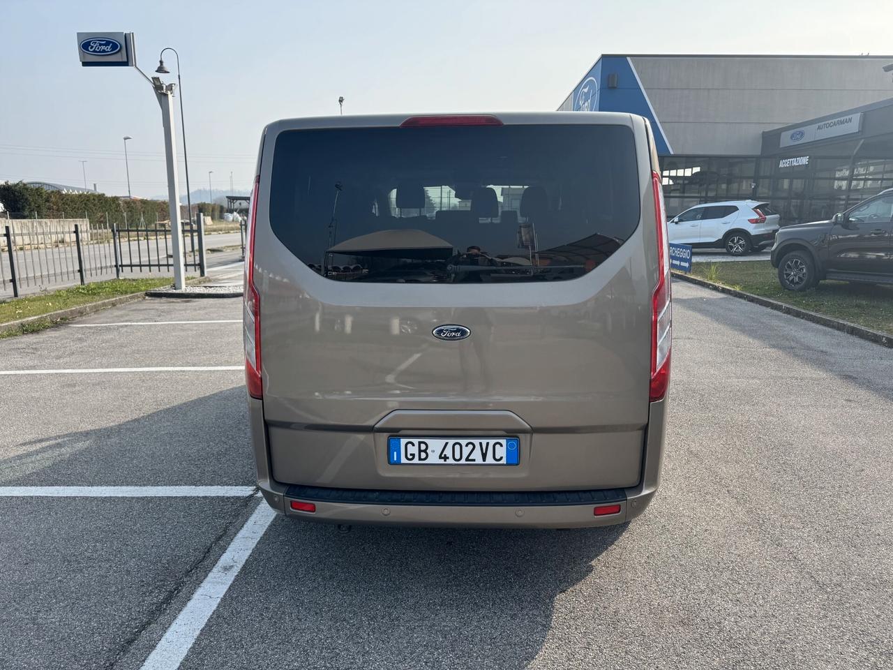 Ford Tourneo Custom Trend 2.0 TDCi 130CV 9posti