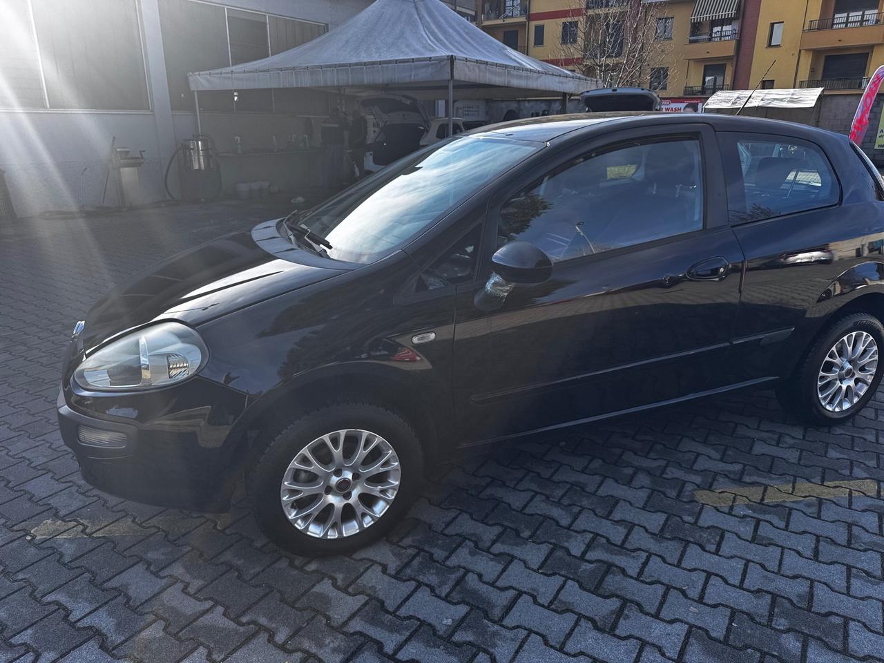 Fiat Grande Punto 1.4 3 porte Natural Power neopatentati